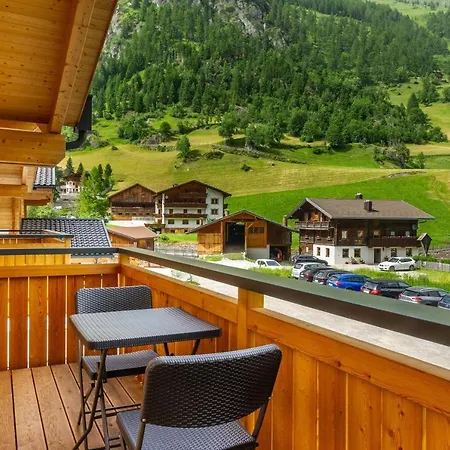 Haus Regenbogen Holiday home Pragraten