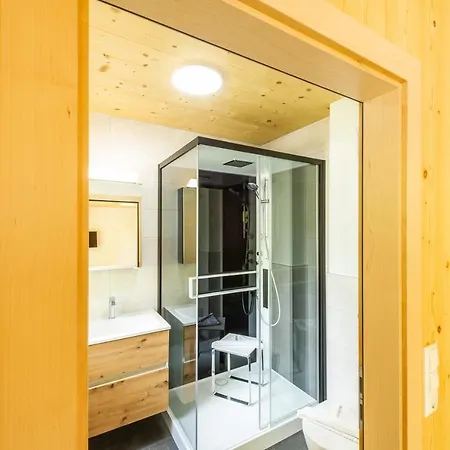 Haus Regenbogen *