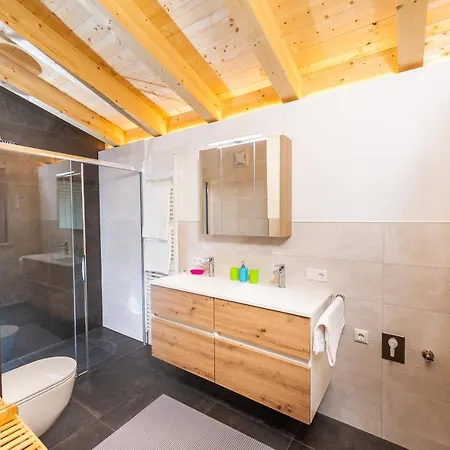 Haus Regenbogen Pragraten